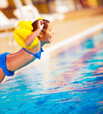 5 pasos para preparar tu piscina para el verano. Vallas de seguridad, Espai Piscines Graf