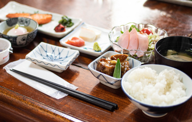 7 quy tắc “vàng” của người Nhật trong bữa cơm hàng ngày - ảnh 2