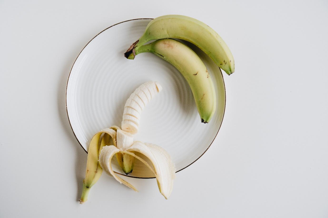 A picture containing banana, vegetable  Description automatically generated