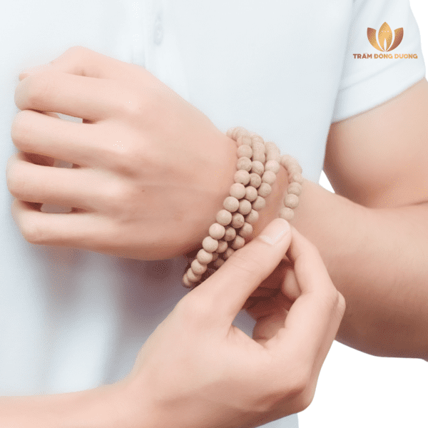 Quà tặng khai trương cửa hàng - Vòng Trầm hương