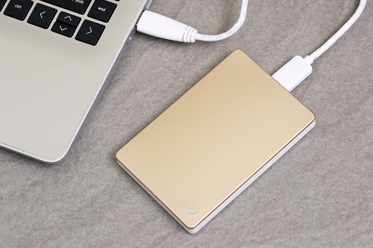 HDD thường được sử dụng trên phân khúc trung bình, giá phải chăng