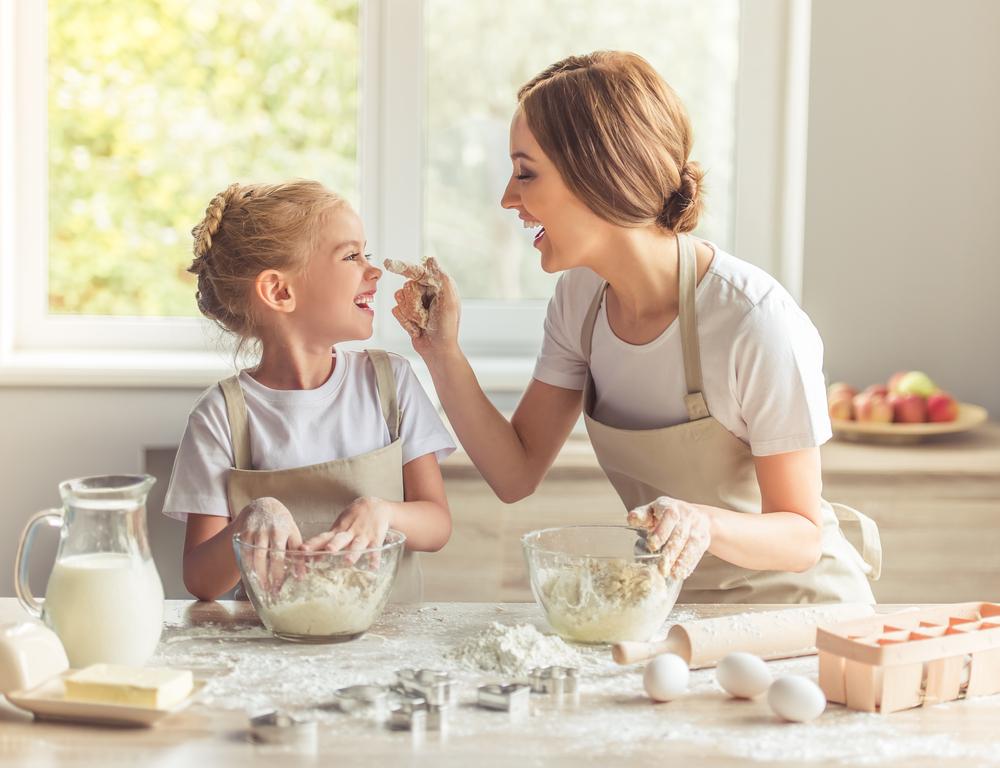 5 ประโยชน์ ของการชวนลูกเข้าครัว พัฒนาทักษะ เพิ่มความสัมพันธ์ภายในครอบครัว2