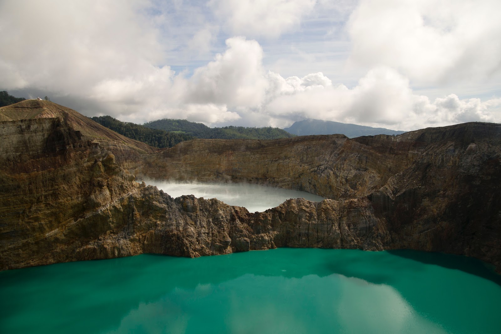 danau kelimutu