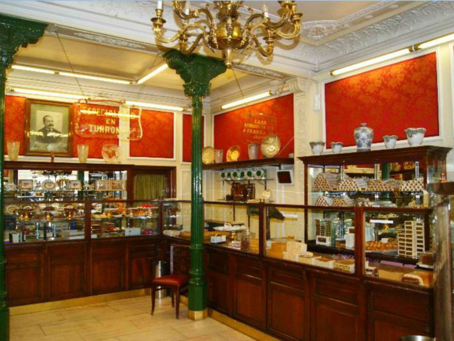 Inside Casa Mira