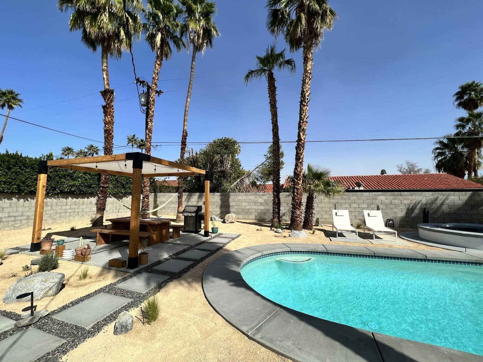 Palm Springs Airbnb and vacation rental