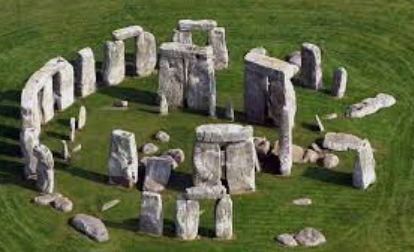 Stone Circle: Megaliths- 99Notes