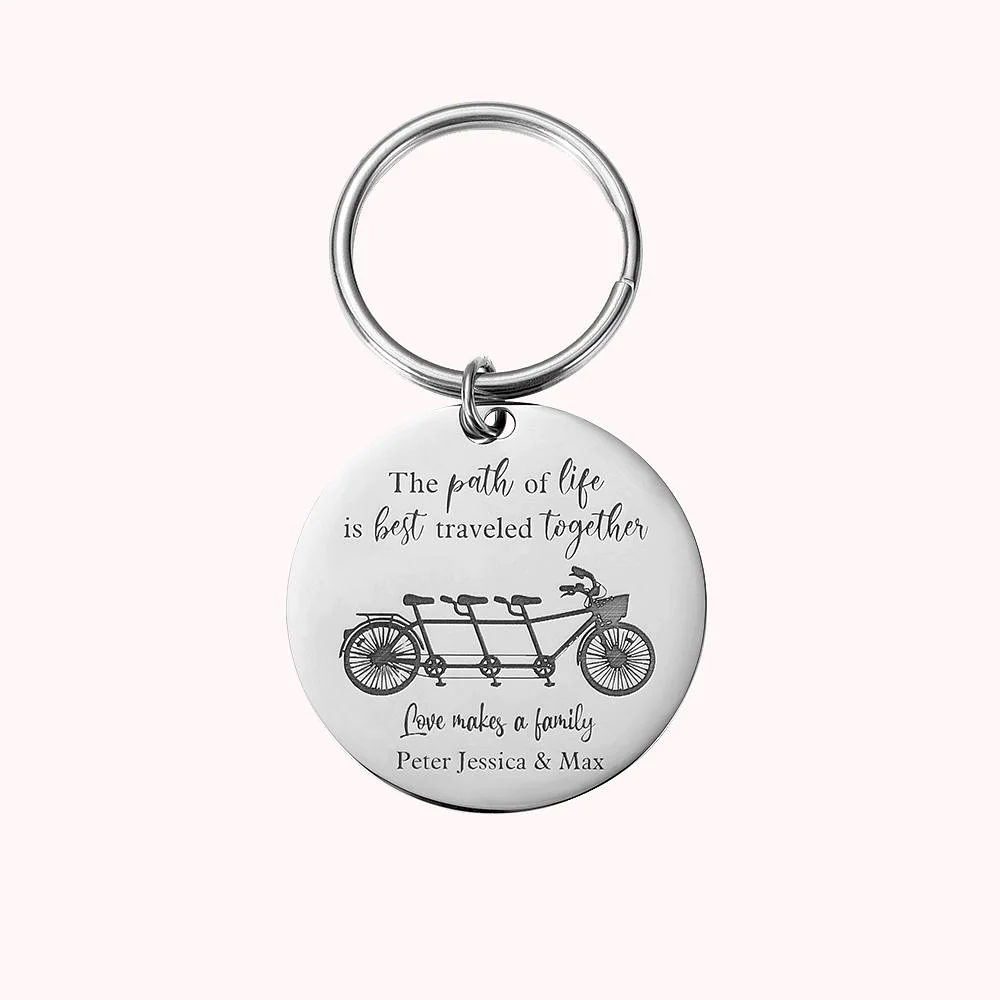 porte-clefs vélo personnalisé avec les prénoms et une phrase.