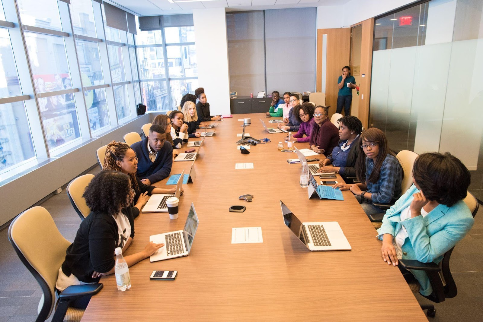 Closing the Gender Gap in Tech: Empowering Women for Success 3