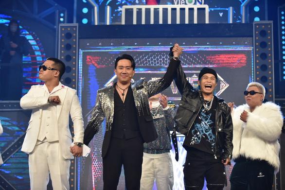 Seachains của đội Karik chiến thắng Rap Việt mùa 2 - Ảnh 1.