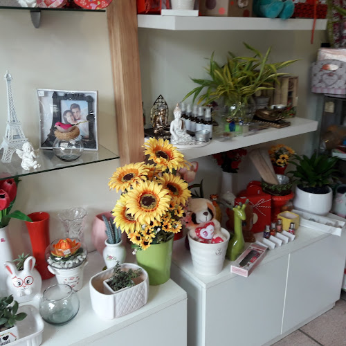 Rosaly - Floristería