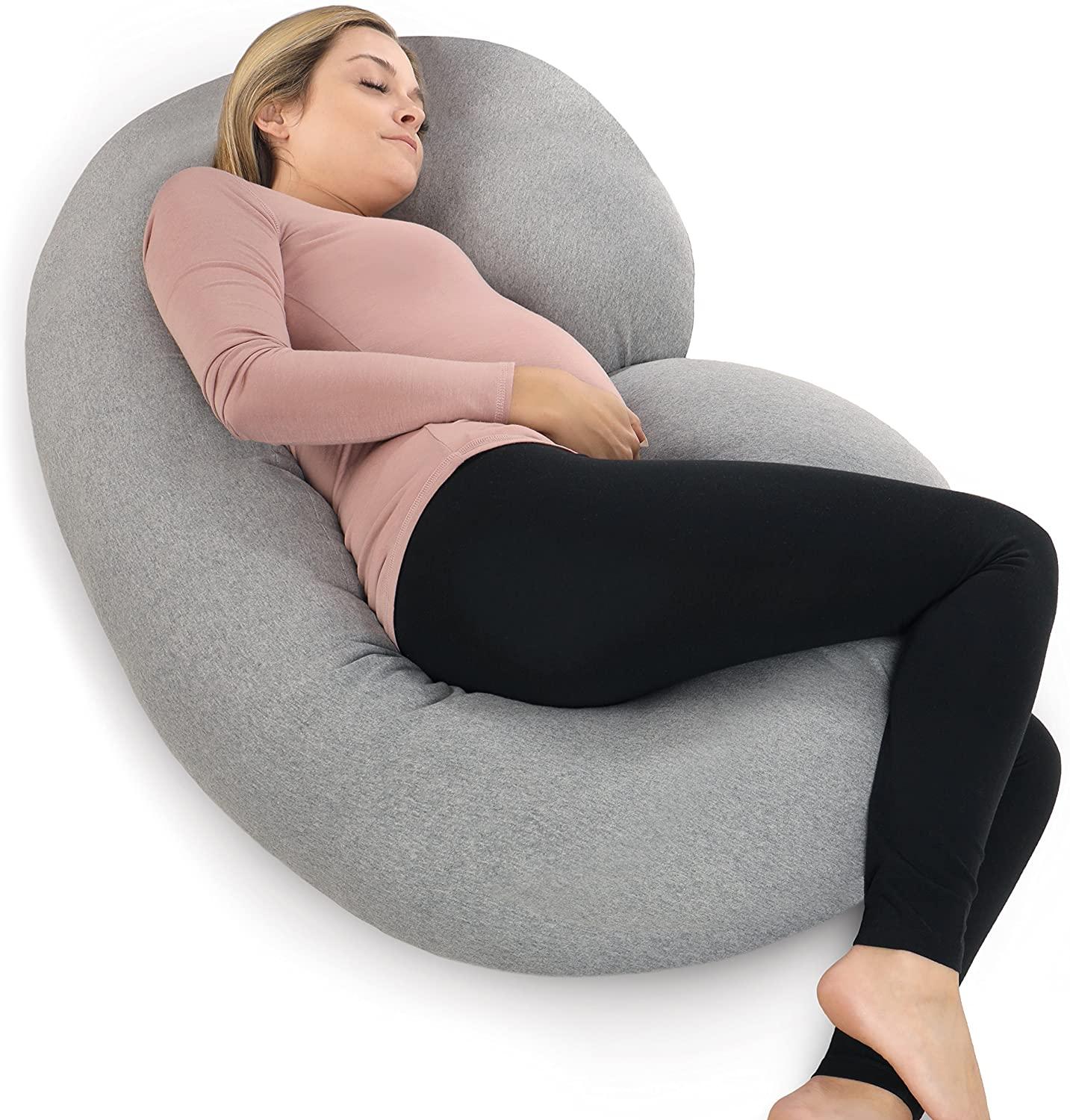 Pregnancy pillows help sleep on a futon while pregnent