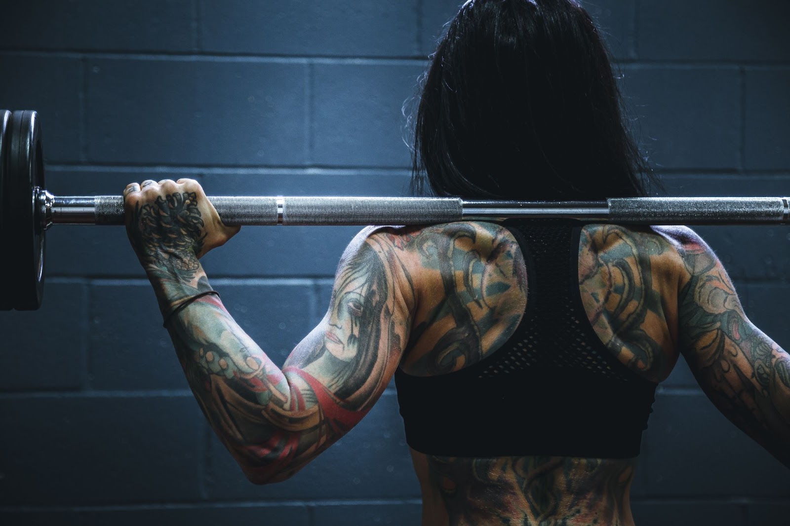 How to Keep Yourself Motivated When Weight Training