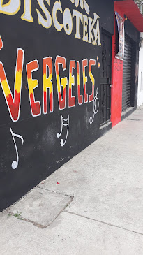 Opiniones de Bar Discoteca Los Vergeles en Guayaquil - Pub