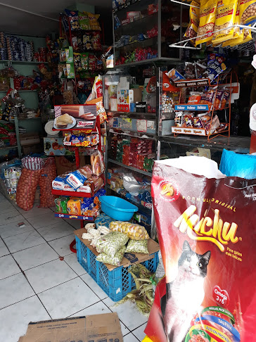 Opiniones de Víveres Manuelita en Quito - Tienda de ultramarinos