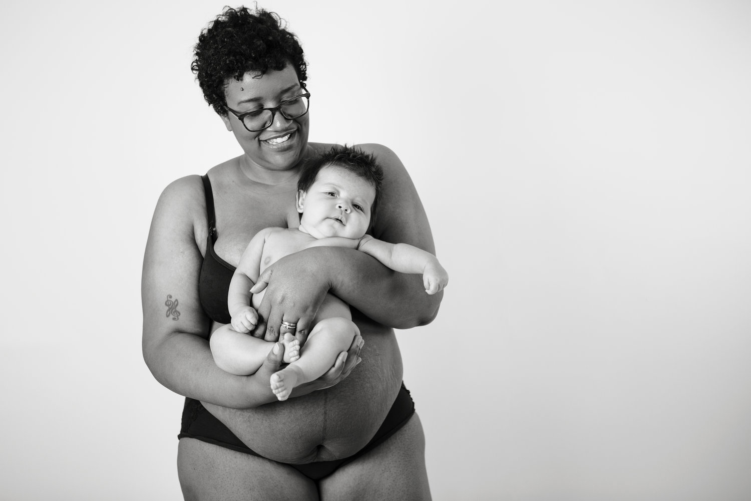 Post-pregnancy body_4th Trimester Bodies Project