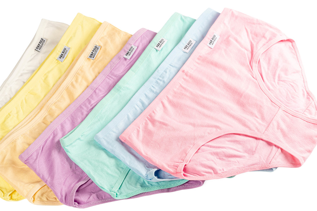 Best Underwear for Nurses | With Pictures and Prices 1