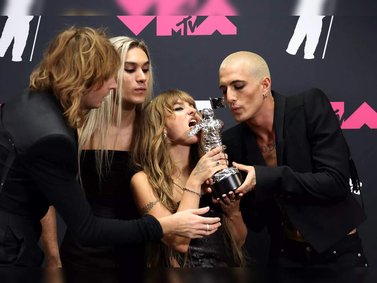 mtv vmas: MTV Video Music Awards 2023: Maneskin wins Best Rock Video for  their song 'The Loneliest'; know about the song - The Economic Times