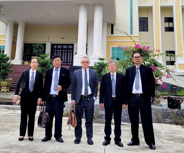 Công an truy tìm ba luật sư bào chữa trong vụ Tịnh Thất Bồng Lai