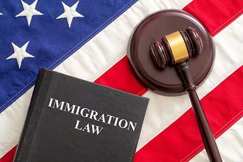 <strong>The Best Immigration Lawyers – An Invaluable Asset for Anyone Seeking to Immigrate to the U.S.</strong>