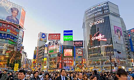 Shibuya-Crossing-in-Tokyo-007.jpg