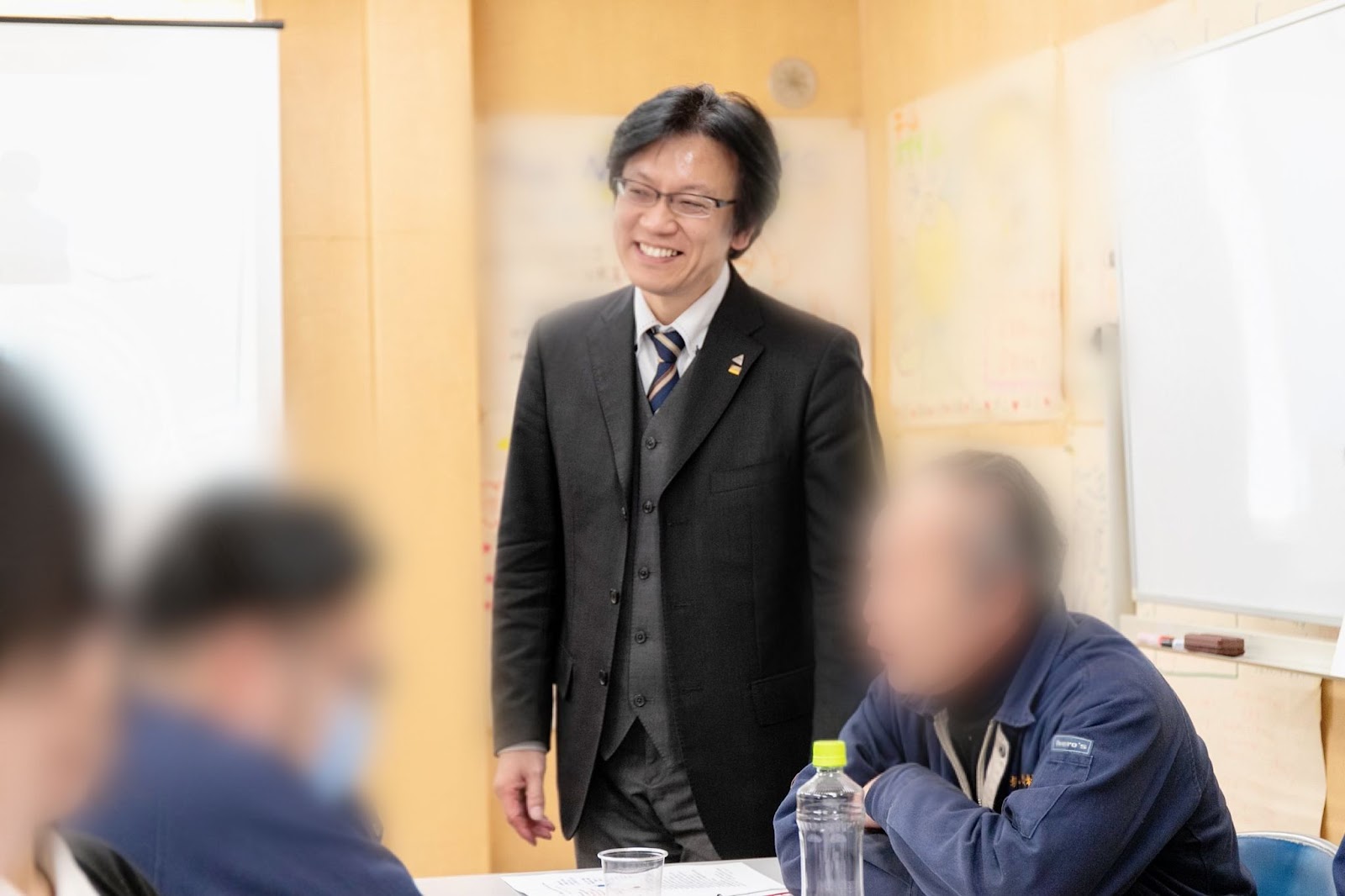 見出し2_嶋村吉洋社長が主催するワクセルのコラム_瀧川昇三さん_ワークショップの様子jpg