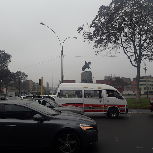 C.C. Unicentro, Av. Alfonso Ugarte 228, Cercado de Lima 15079, Perú