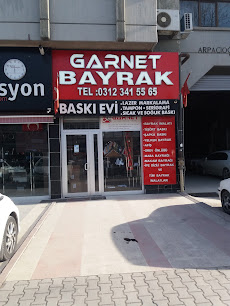 Garnet Bayrak