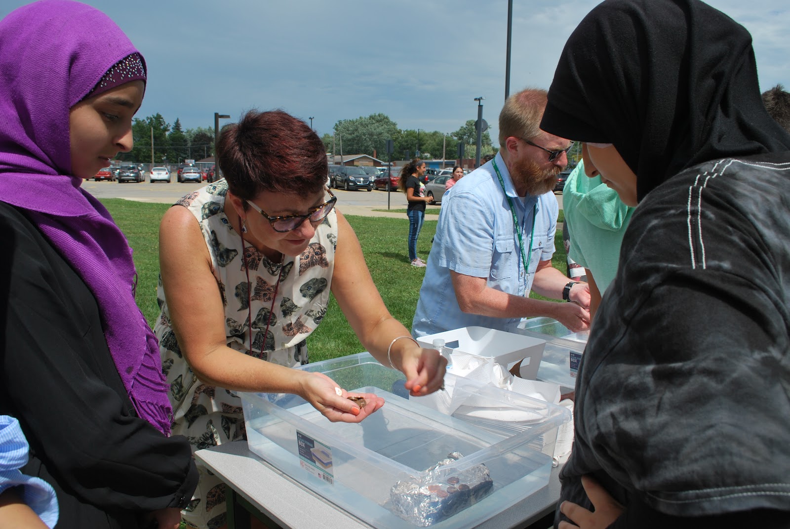 Program pays science, tech majors to become teachers