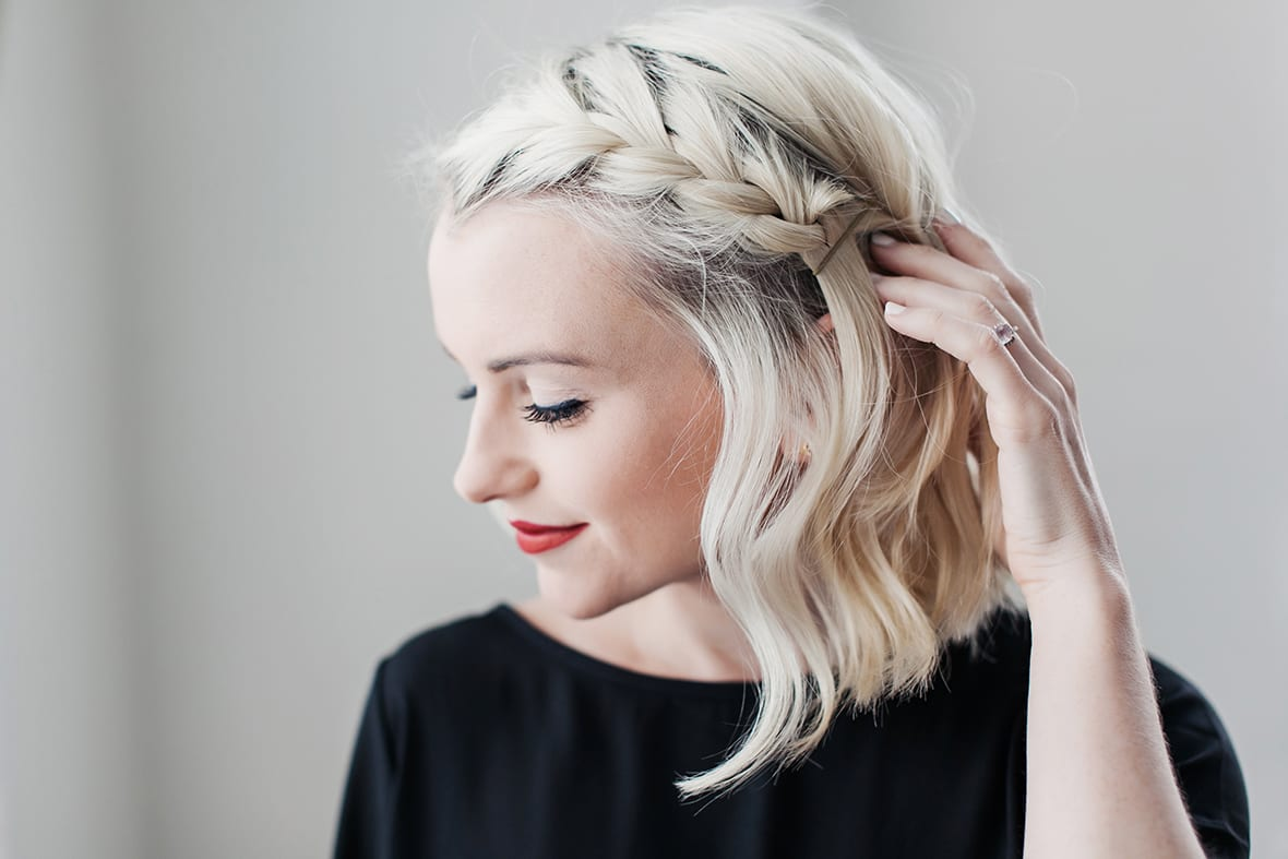 Kepang Rambut Pendek Ala Korea Model Side Braid