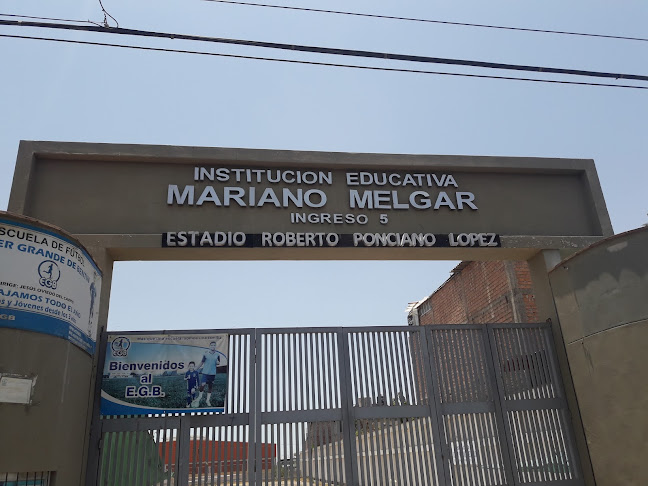 Opiniones de Estadio Roberto Ponciano Lopez en Mariano Melgar - Campo de fútbol