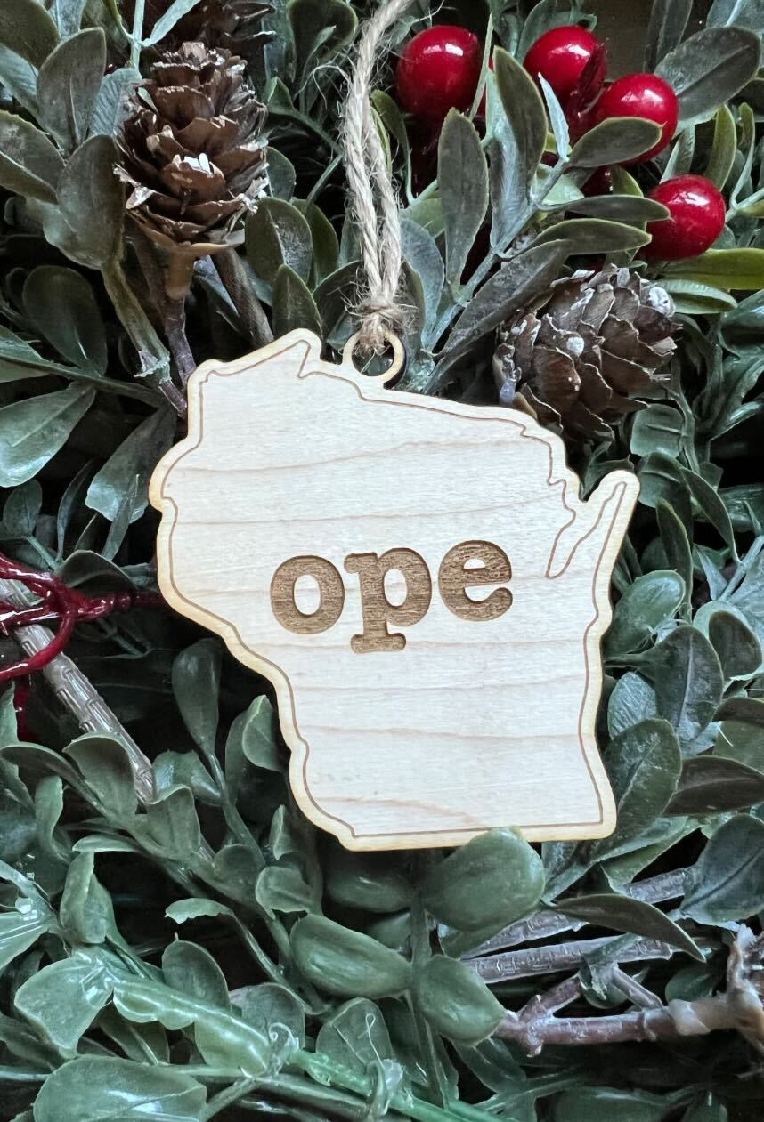 12 Wisconsin Ornaments to Hang on Your Tree This Year