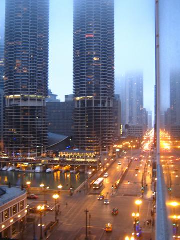 Downtown Chicago--how can you not love a city as beautiful and yet diverse as this? 