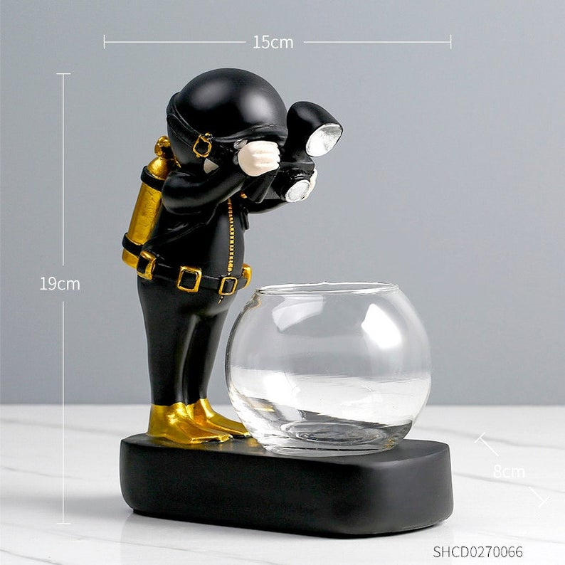 black and gold light up flower vase with diver