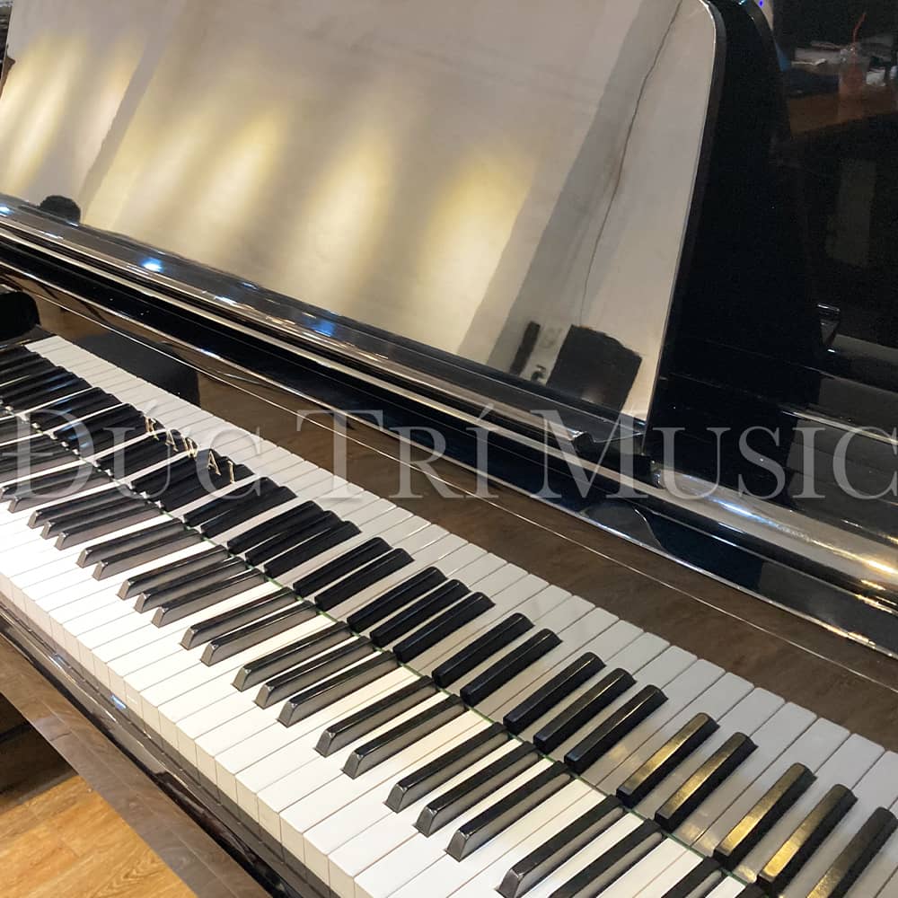 Bảng giá đàn piano cơ đáng mua nhất hiện nay: Đàn Kawai KU5D