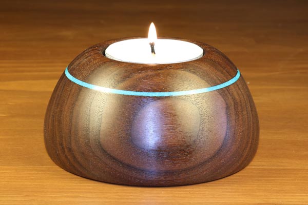 14 Most Profitable Woodworking Projects to Build & Sell in 2020: Candle Holder