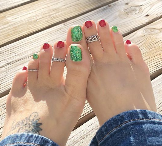 Toe Nail Designs Christmas