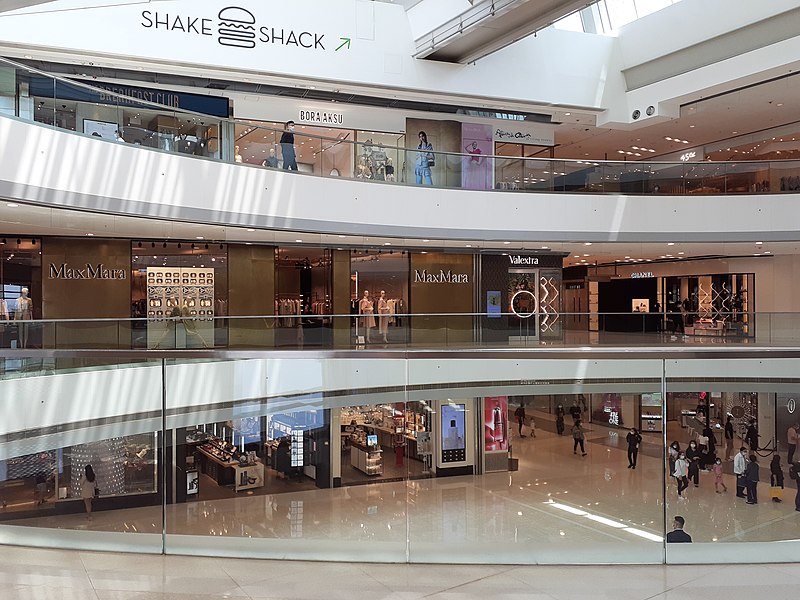 Inside IFC Mall
