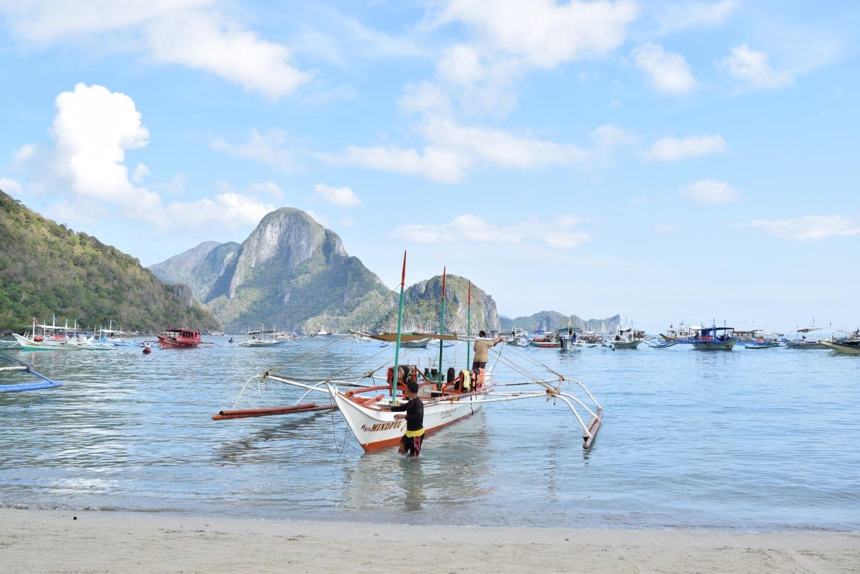 View of jump-off point for island-hopping tours, El Nido, Palawan