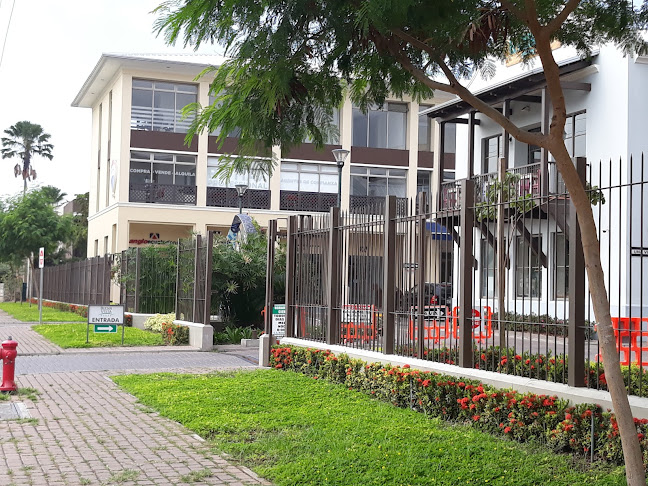 Buena Vista Plaza, Local 9, Planta Baja, Av. Samborondón, Samborondón 092301