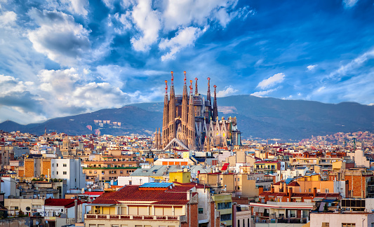 Vue en hauteur de Barcelone et sa cathédrale 