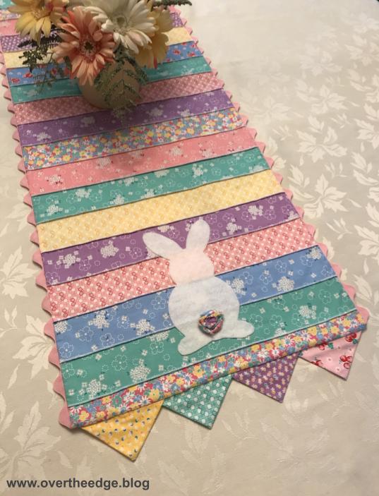 reversible serger table runner