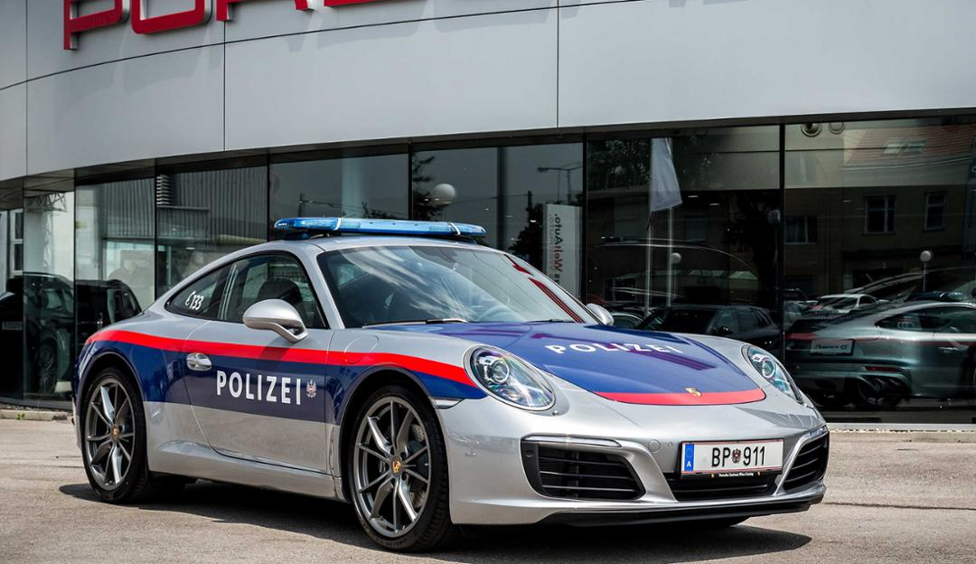 Porsche Carrera 911 на озброєнні поліції Австрії 