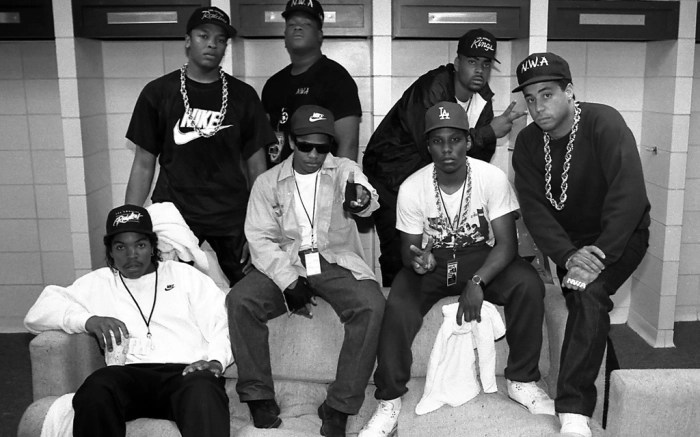 90s hip-hop fashion for men