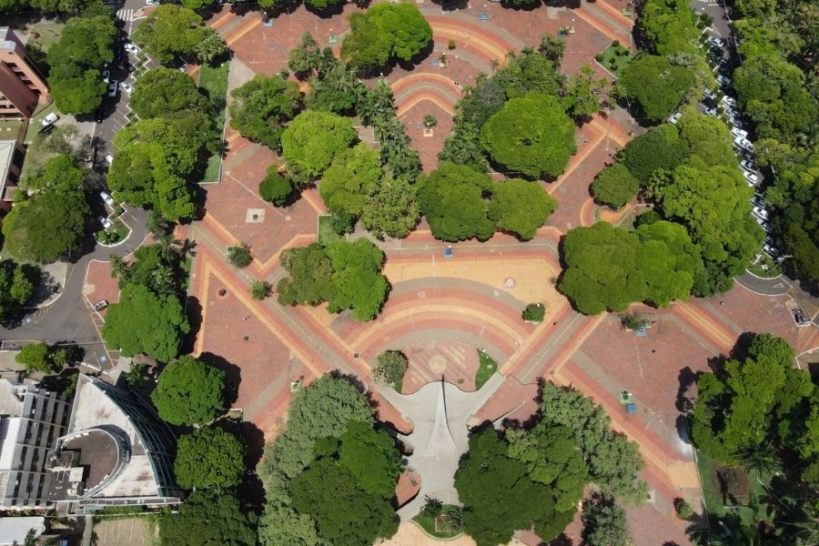 Visão aérea da Zona 2, um dos principais bairros de Maringá