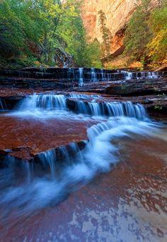 C:\Users\emmer\Pictures\941f913917b310cc7d07b1787aba8b52--zion-park-inspirational-photos.jpg