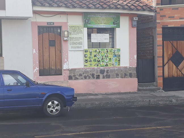 Opiniones de Foto Estudio Arielito El Pequeño Travieso en Quito - Estudio de fotografía