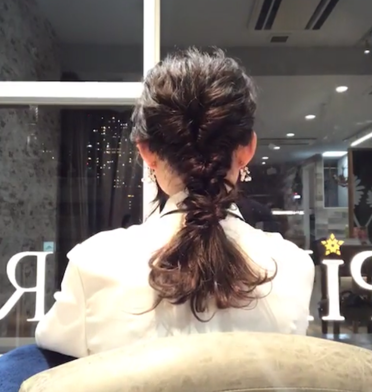 くるりんぱだけでok 簡単ゆるふわ エルサ風ヘアアレンジ Salomeepress