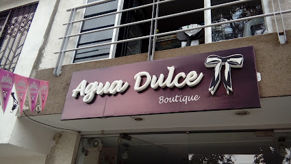 Agua Dulce Boutique