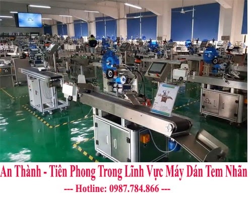 máy dán nhãn đề can