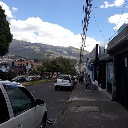 Shangri-la - Quito
